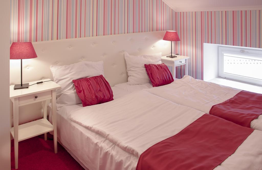 Palac Piorunow & Spa Kwiatkowice Rum bild