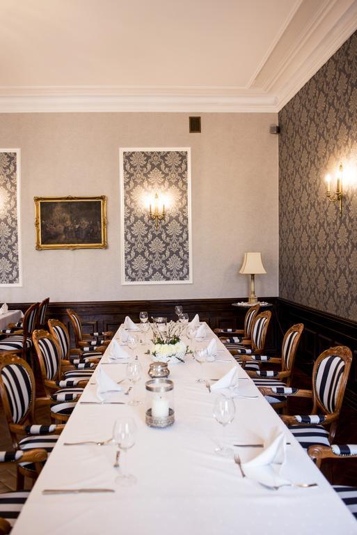 Palac Piorunow & Spa Kwiatkowice Exteriör bild